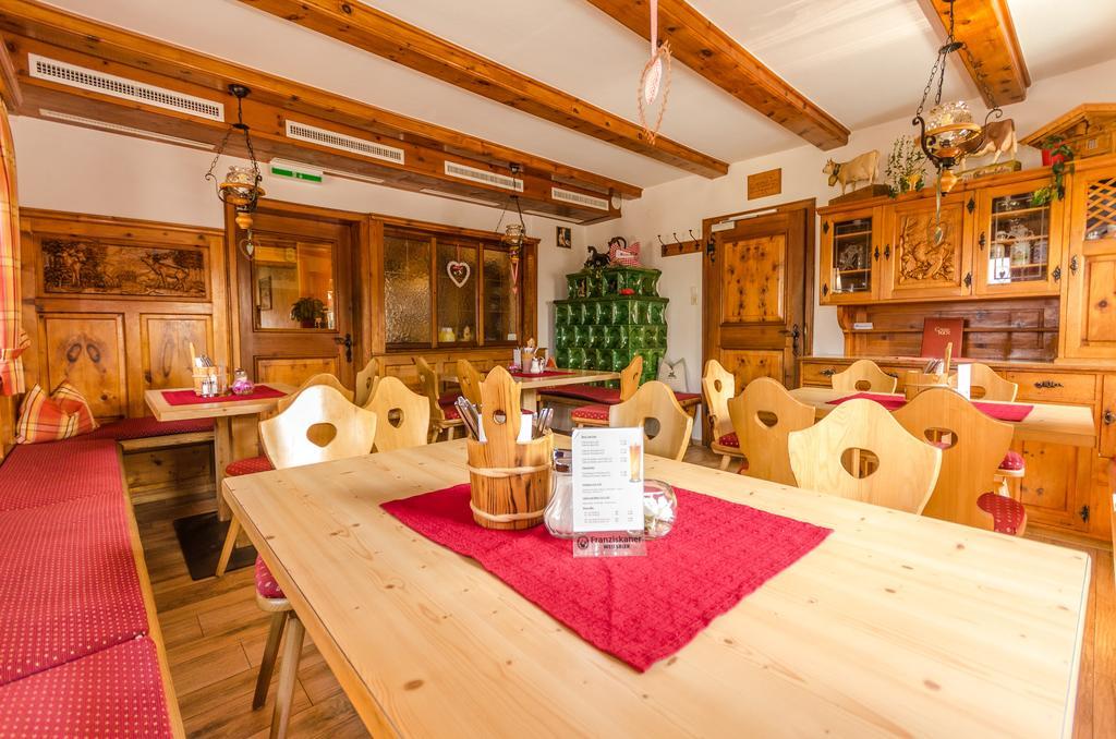 Alpengasthof Enzianhof Zell am Ziller Esterno foto